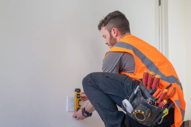Best Licensed Electrician  in Minooka, IL